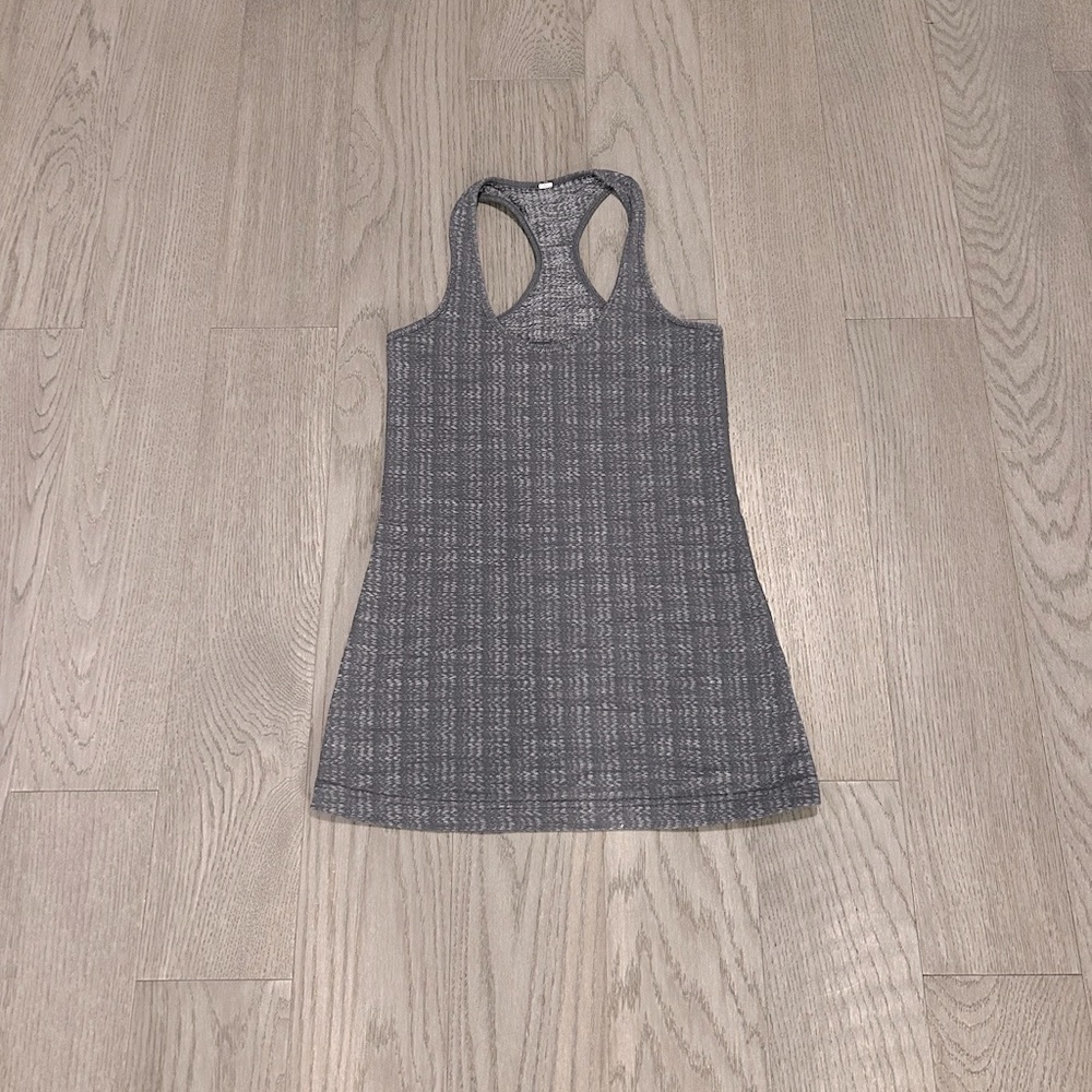 Lululemon tank top